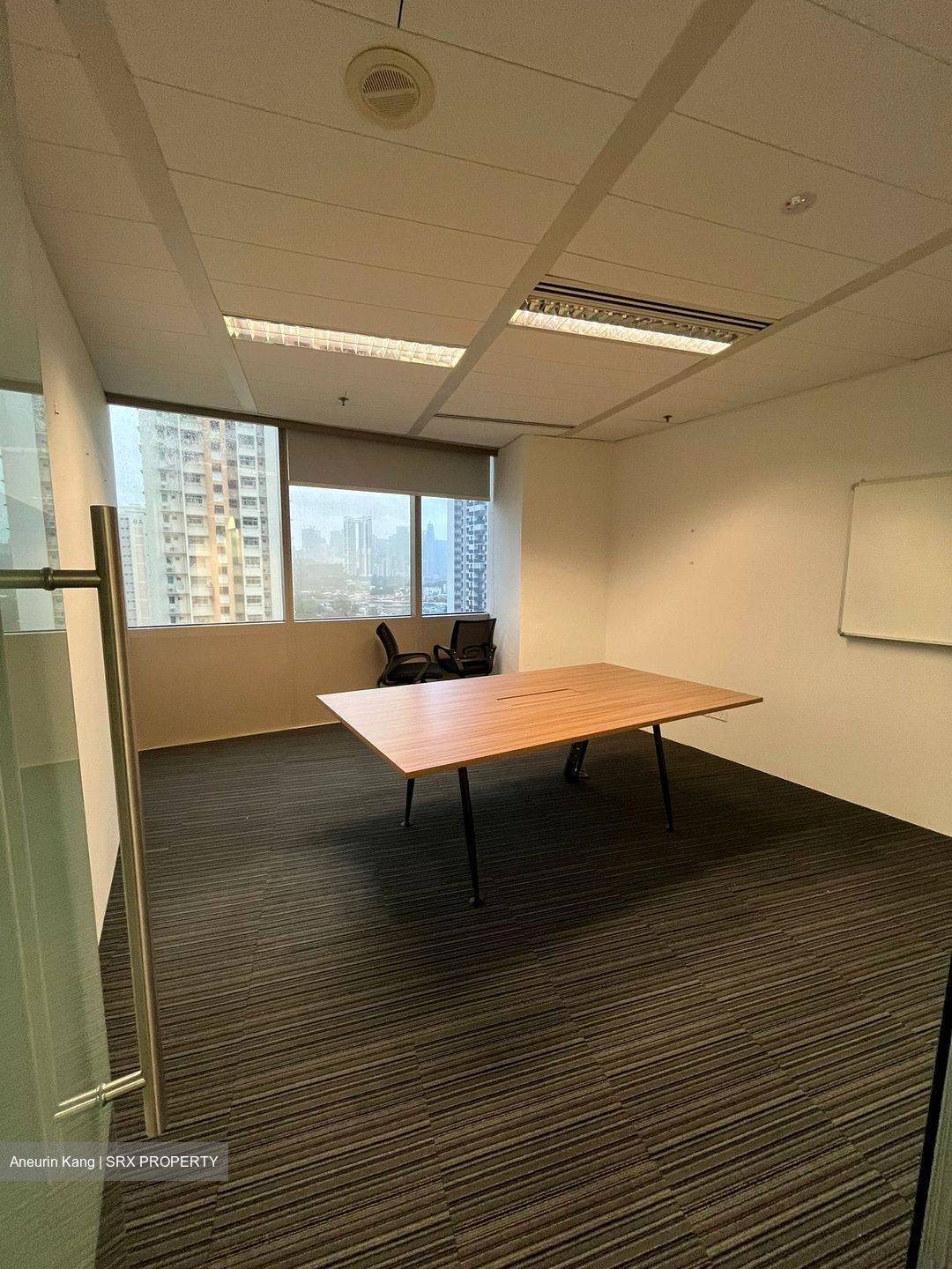 Central Plaza (D3), Office #442143431